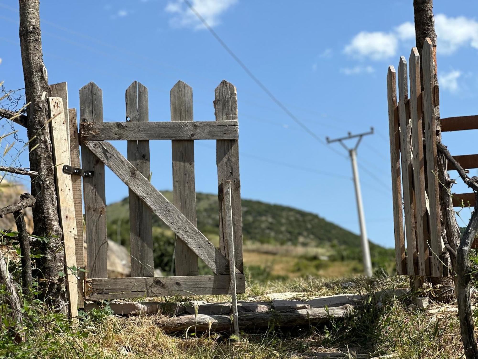 מלון Tepelene Camping Lekdushi - Shehu מראה חיצוני תמונה